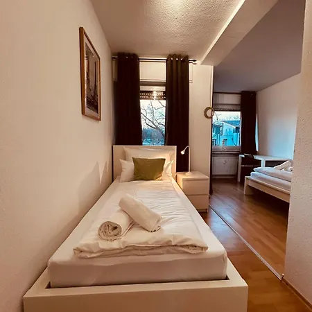 Osnabruecker Strasse Wooon 6 I Teams I 3-zimmer I Wlan I P