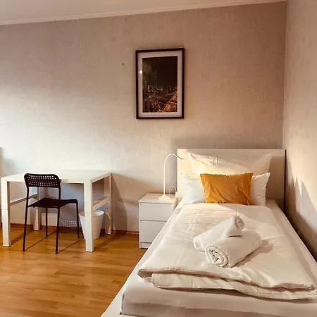 Osnabruecker Strasse Wooon 6 I Teams I 3-zimmer I Wlan I P Apartament