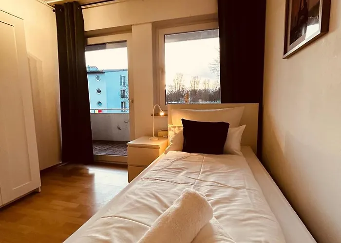 Osnabruecker Strasse Wooon 6 I Teams I 3-zimmer I Wlan I P Appartement